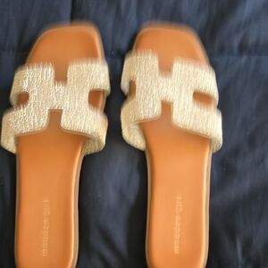 Madden Girl Textured Gold Sandals